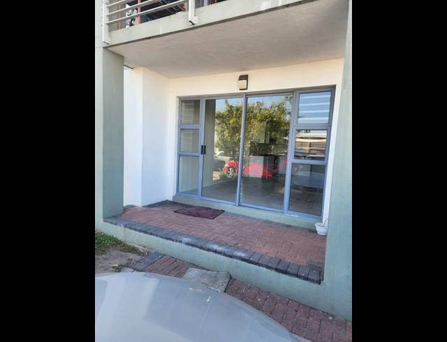 2 BEDROOM PROPERTY TO RENT IN WHISPERING PINES
